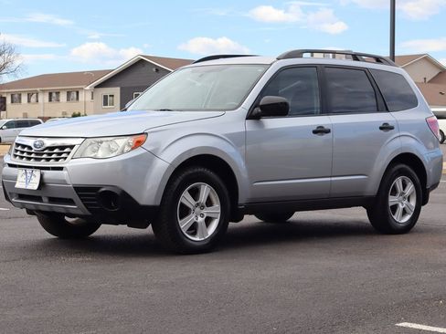 Used 2012 Subaru Forester 2.5X image 11