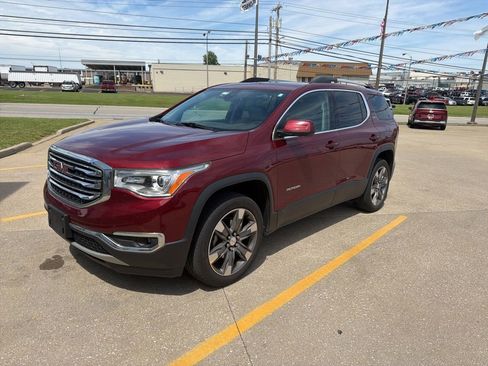 Used 2018 GMC Acadia SLT FWD image 1