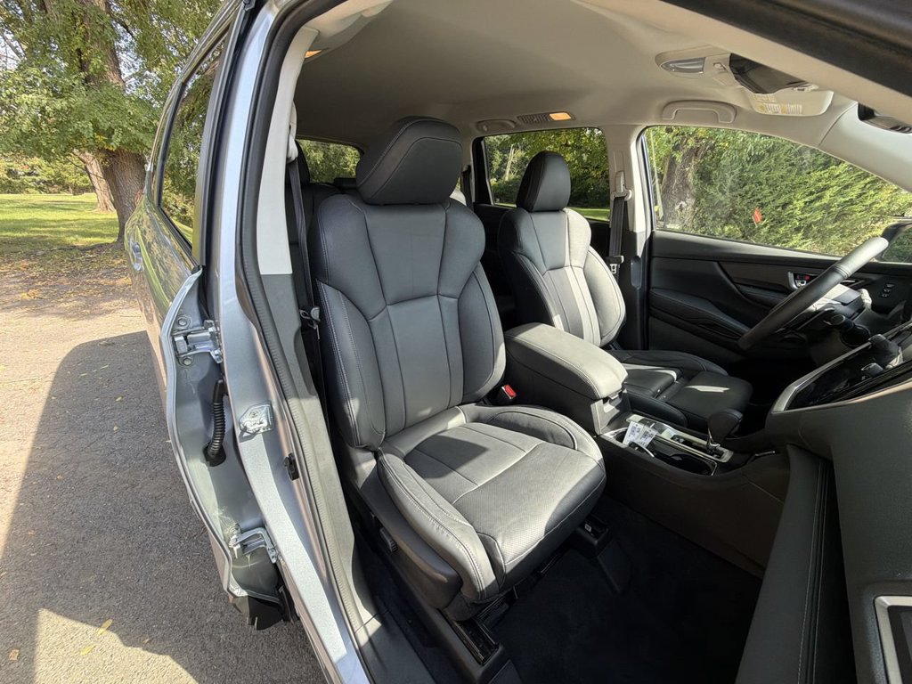 Used 2023 Subaru Ascent Limited AWD/4WD image 25