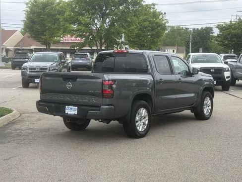 Certified 2023 Nissan Frontier SV w/ SV Convenience Package AWD/4WD image 4