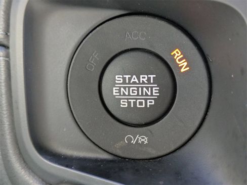 Used 2024 Jeep Wrangler Unlimited Rubicon image 34