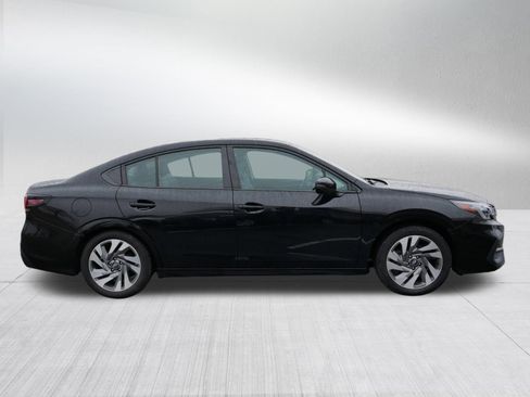 Used 2023 Subaru Legacy Limited image 8