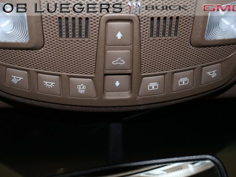 Used 2017 Lincoln MKX Reserve FWD image 27