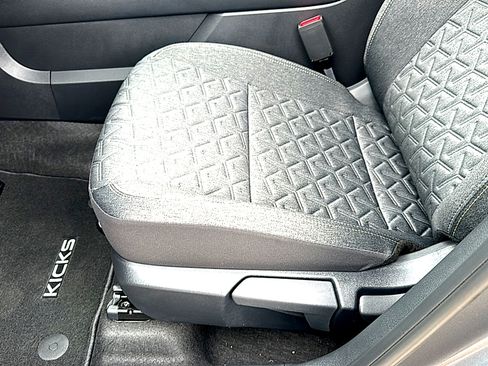 New 2026 Nissan Kicks SV image 12