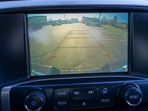 Used 2018 GMC Sierra 1500 SLT w/ SLT Premium Package image 19