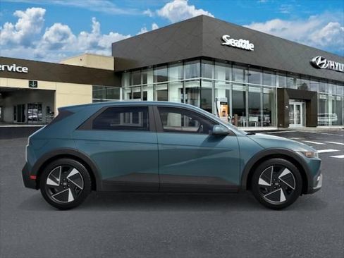 New 2026 Hyundai Ioniq 5 SE RWD image 7