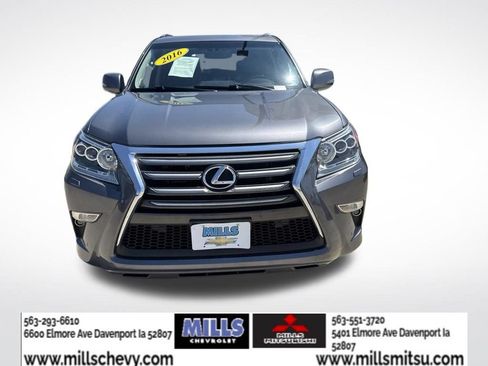Used 2016 Lexus GX 460 w/ Premium Package AWD/4WD image 8