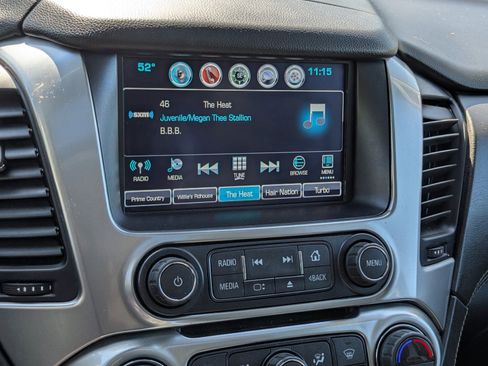 Used 2020 Chevrolet Tahoe LT image 33