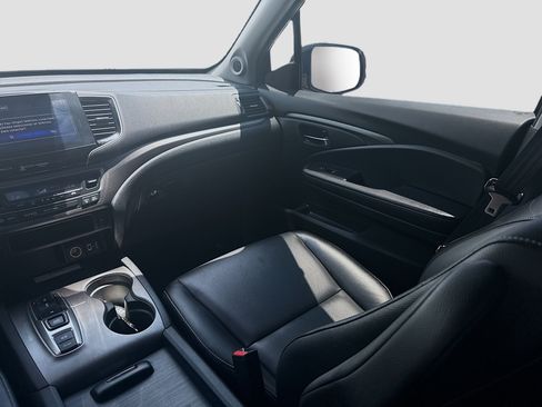 Used 2023 Honda Ridgeline RTL-E image 19