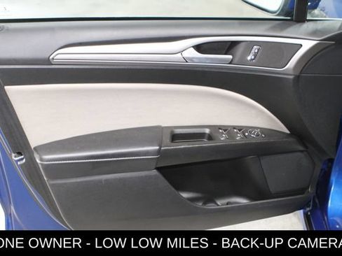 Used 2017 Ford Fusion S FWD image 13
