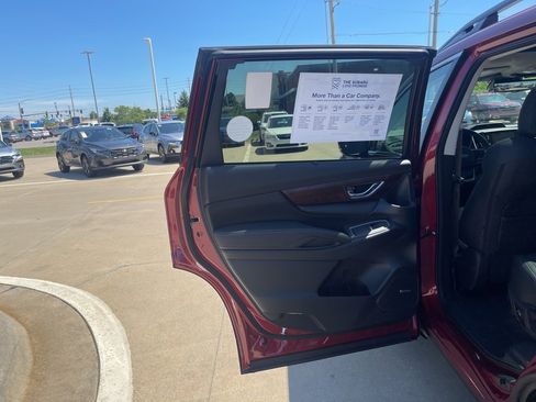 Used 2025 Subaru Ascent Touring image 42
