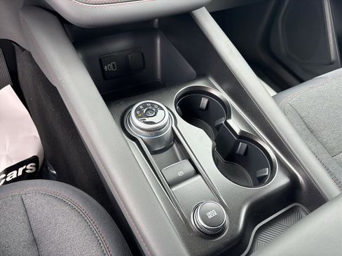 New 2026 Ford Explorer Active image 16