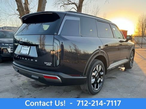 New 2027 Kia Telluride S image 3