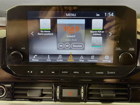 Used 2023 Nissan Pathfinder Platinum AWD/4WD image 19