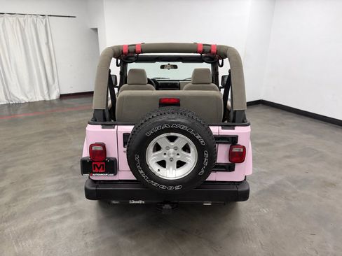 Used 2004 Jeep Wrangler Sahara w/ Dual Top Group AWD/4WD image 10