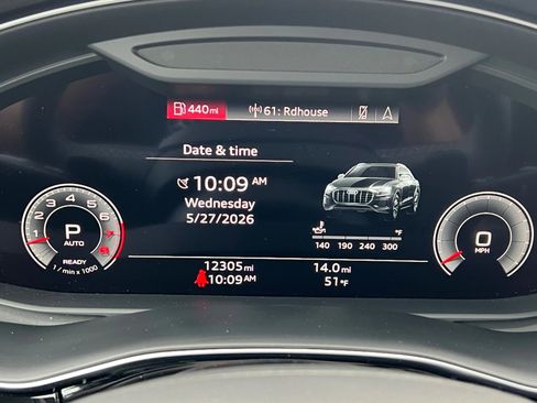 Used 2023 Audi Q8 Premium w/ Convenience Package AWD/4WD image 14