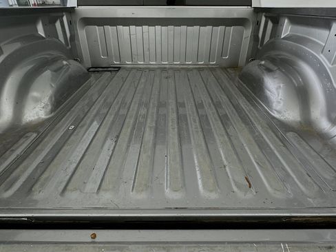 Used 2022 RAM 1500 Big Horn AWD/4WD image 30