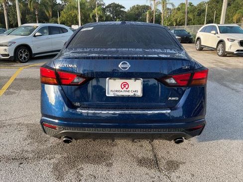 Used 2020 Nissan Altima 2.5 SR w/ Premium Package AWD/4WD image 3