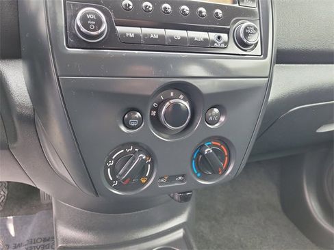 Used 2016 Nissan Versa S Plus image 18