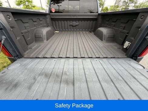 Used 2020 Chevrolet Silverado 1500 LTZ w/ LTZ Premium Package AWD/4WD image 10