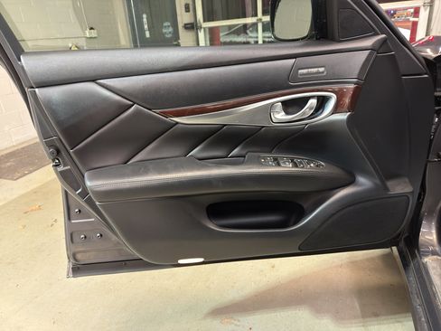 Used 2012 INFINITI M37 x w/ Premium Pkg image 13