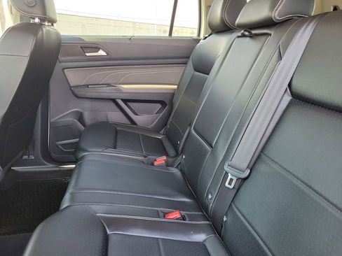 Used 2022 Volkswagen Atlas SE AWD/4WD image 10