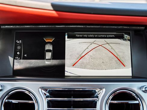 Used 2020 Rolls-Royce Wraith RWD image 67