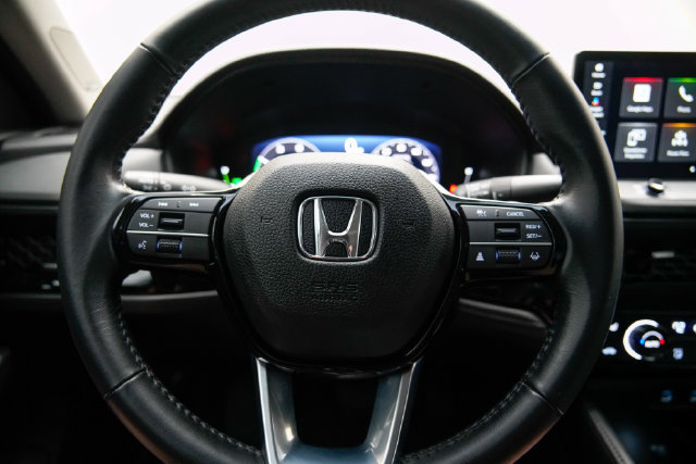 Certified 2023 Honda Accord Touring image 6