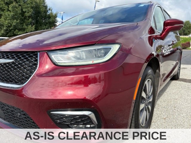Used 2021 Chrysler Pacifica Touring-L FWD image 25