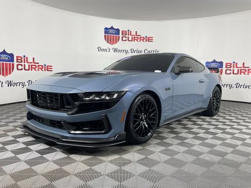 Used 2024 Ford Mustang Coupe RWD image 7