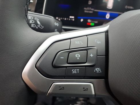 New 2026 Volkswagen Jetta SE FWD image 15
