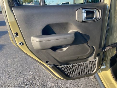 New 2026 Jeep Gladiator Rubicon image 32