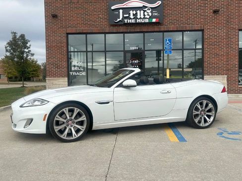 Used 2015 Jaguar XK Convertible image 2