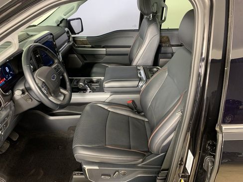 Used 2021 Ford F150 Lariat w/ Equipment Group 502A High image 29