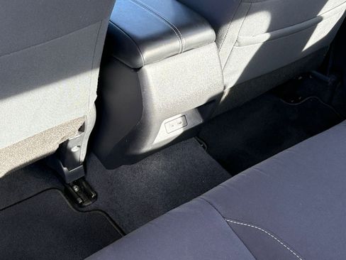 Used 2025 Nissan Altima 2.5 SV image 23