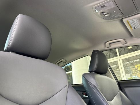 Used 2015 Toyota Prius Four FWD image 20