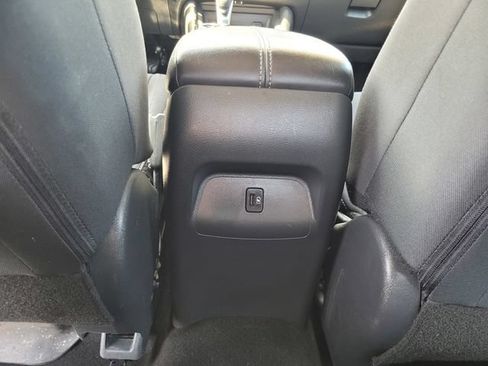 Certified 2024 Nissan Sentra SV w/ All-Weather Package FWD image 17