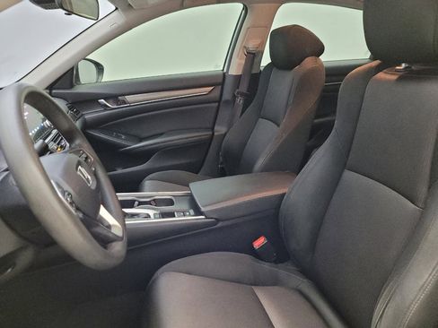Used 2019 Honda Accord LX image 17