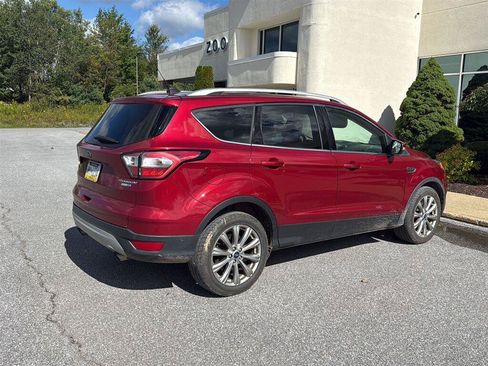 Used 2018 Ford Escape Titanium AWD/4WD image 5