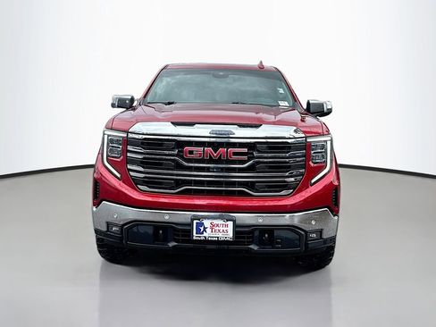 Used 2023 GMC Sierra 1500 SLT AWD/4WD image 2