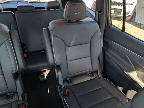 New 2026 Buick Enclave Sport Touring w/ Power Package image 30