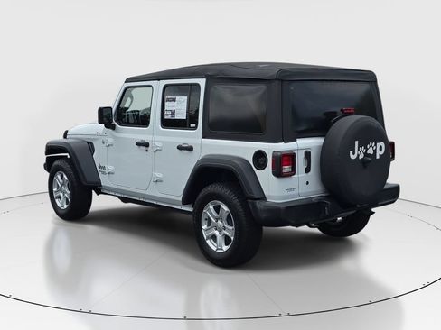Used 2019 Jeep Wrangler Unlimited Sport S AWD/4WD image 7
