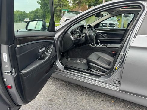 Used 2013 BMW 535i xDrive Sedan AWD/4WD image 9