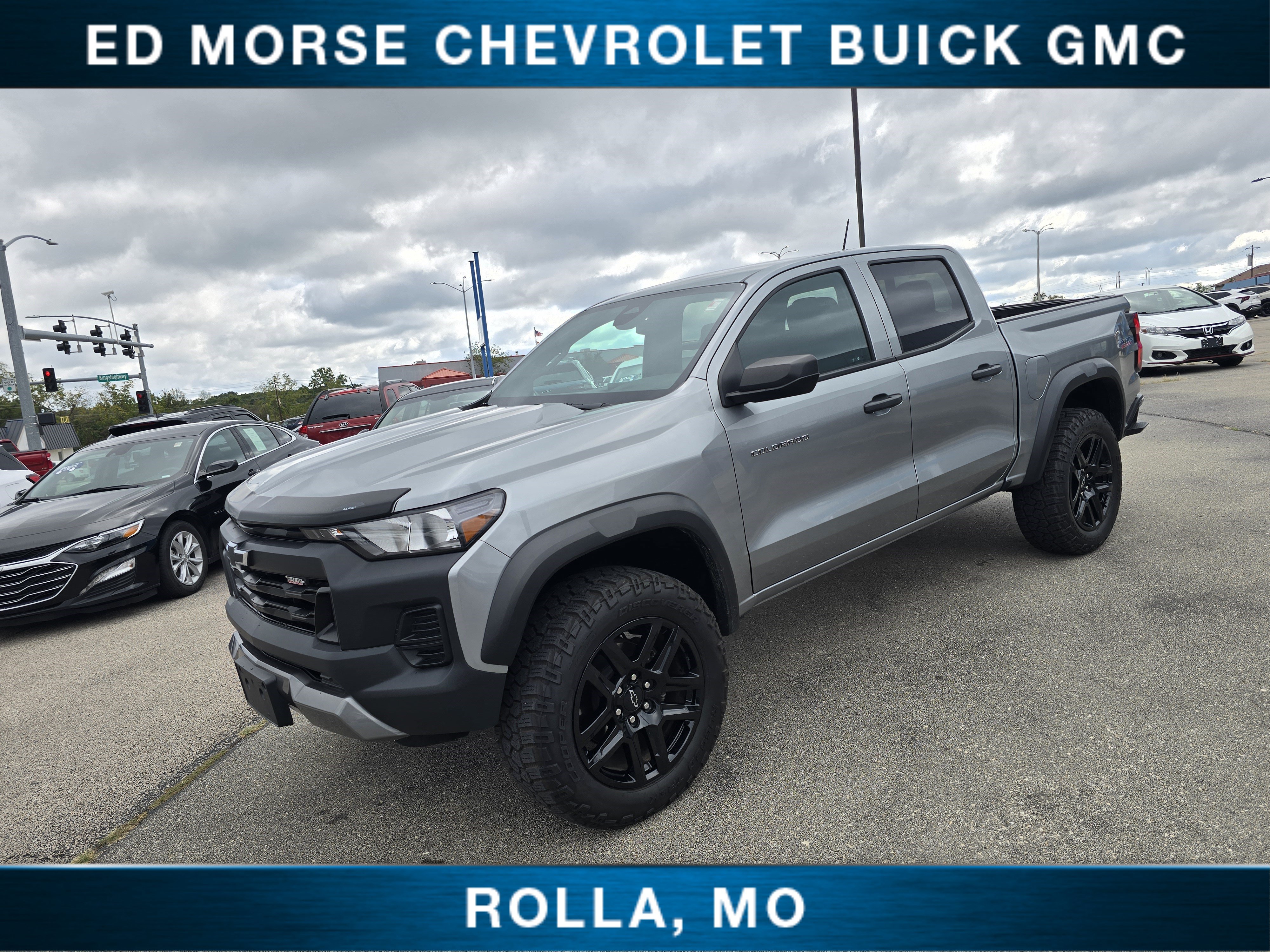 Certified 2023 Chevrolet Colorado Trail Boss w/ Advanced Trailering Package AWD/4WD image 7