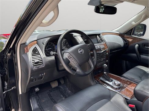 Used 2020 Nissan Armada SL w/ Premium Package image 6