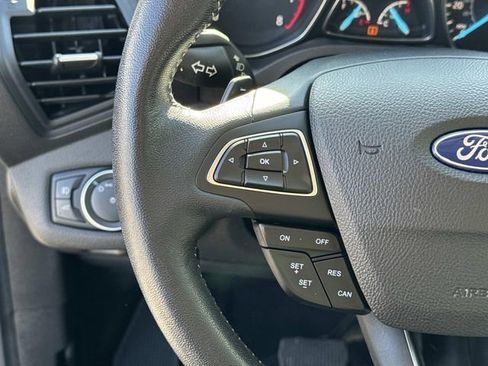 Used 2018 Ford Escape SE w/ SE Sport Appearance Package image 22