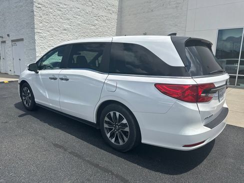 Used 2024 Honda Odyssey EX-L image 5