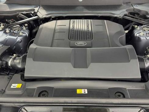 Used 2019 Land Rover Range Rover Sport HSE image 39