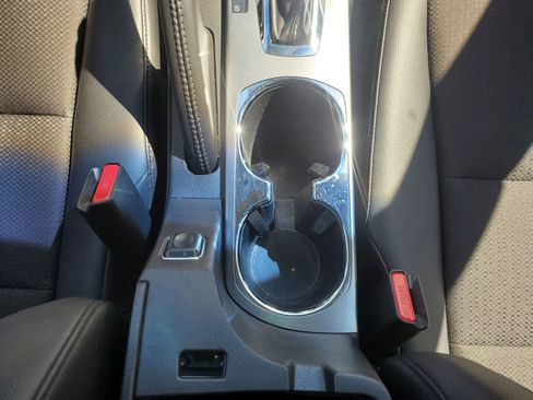 Used 2013 Acura ILX Hybrid FWD image 35