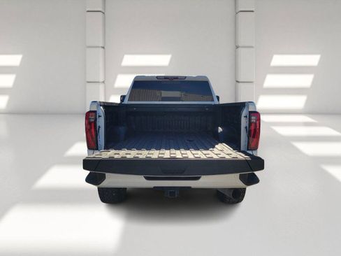 Used 2024 GMC Sierra 3500 Denali Ultimate image 5